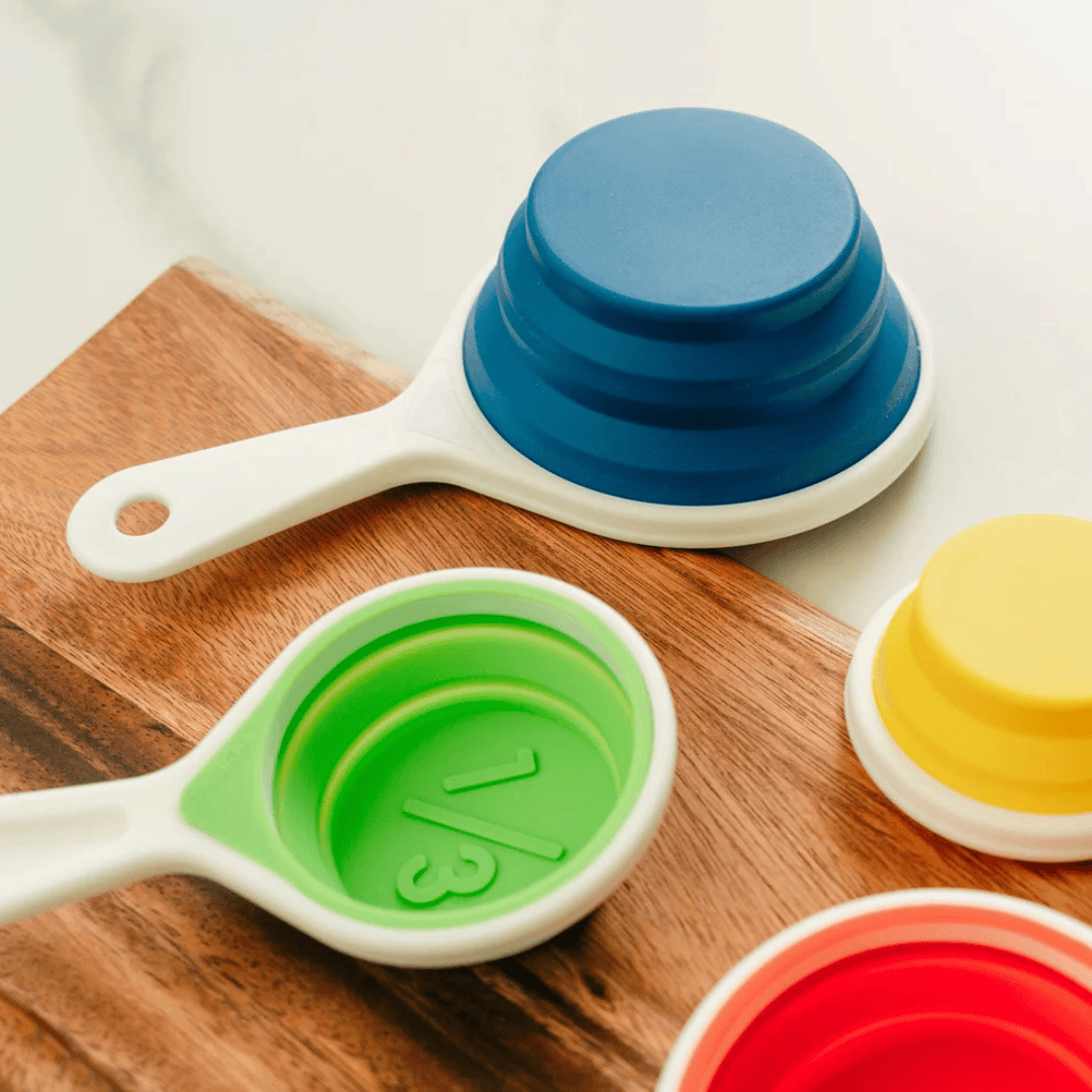 Collapsible Colorful Silicone Kitchen Measuring Cups Set 4-Piece